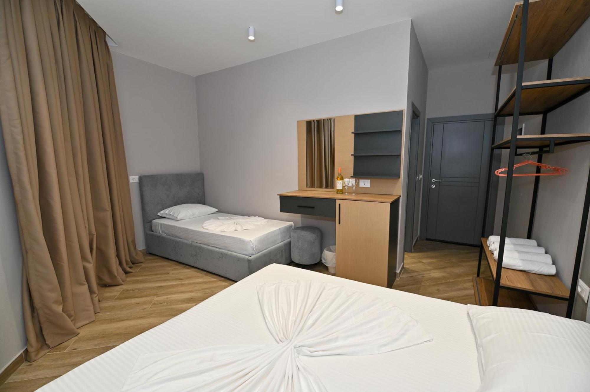MonDuro Hotel Durrës Habitación foto