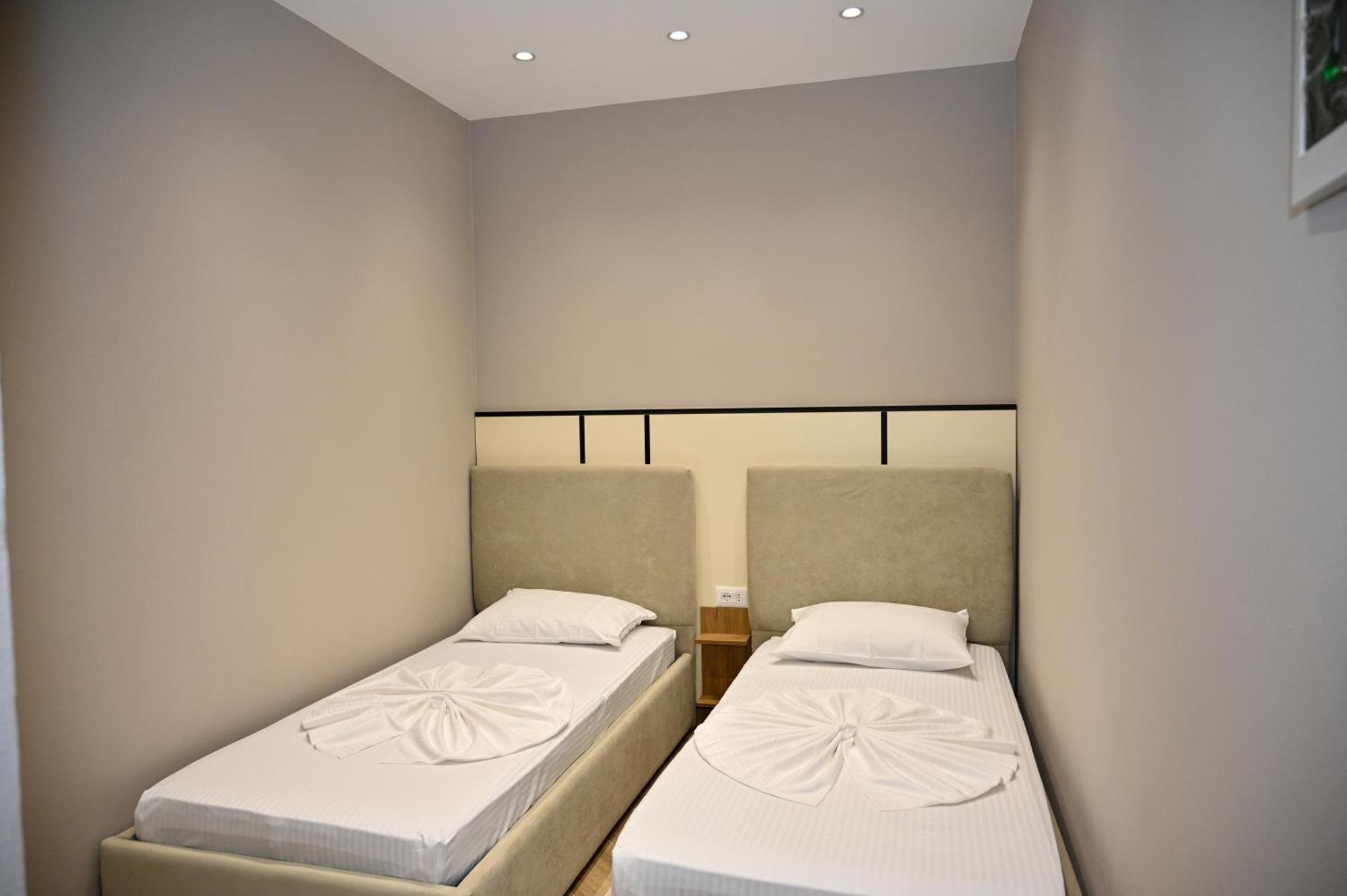 MonDuro Hotel Durrës Habitación foto